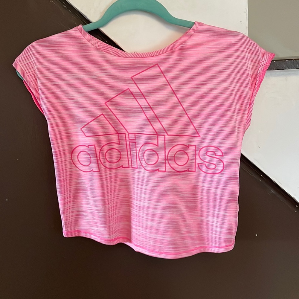 Girls Adidas Climalite T-Shirt Size M(10/12)